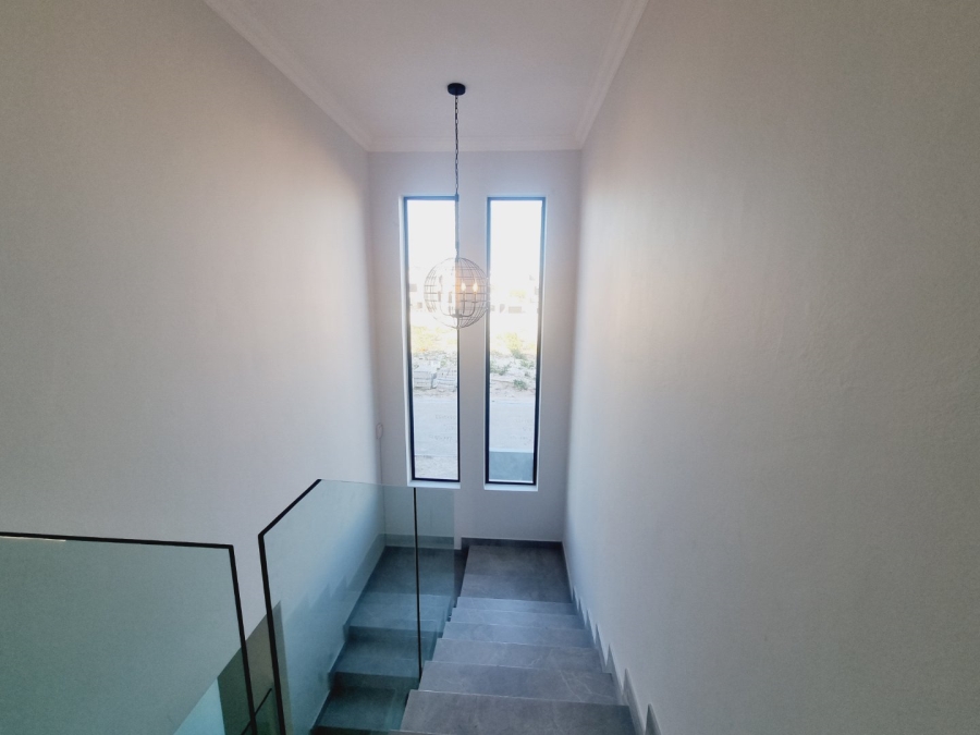 3 Bedroom Property for Sale in Sandown Western Cape